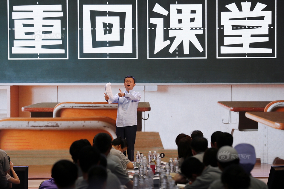 Win10有水印是盜版嗎？教你一眼看穿真?zhèn)? /></div></a><time draggable=