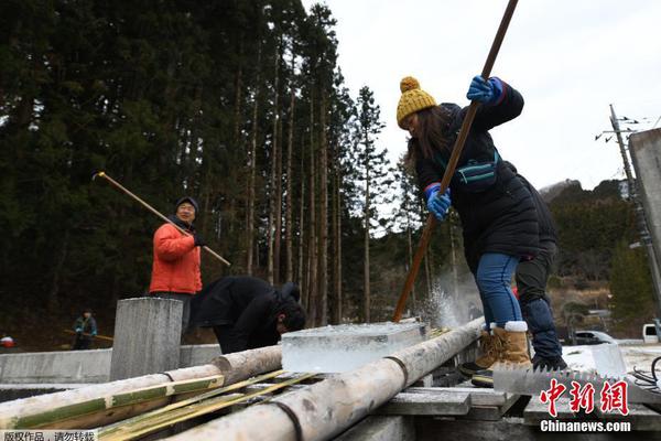 兩頭各一個城堡出動軍隊對立的手游引薦 檢測戰(zhàn)略決議計劃
